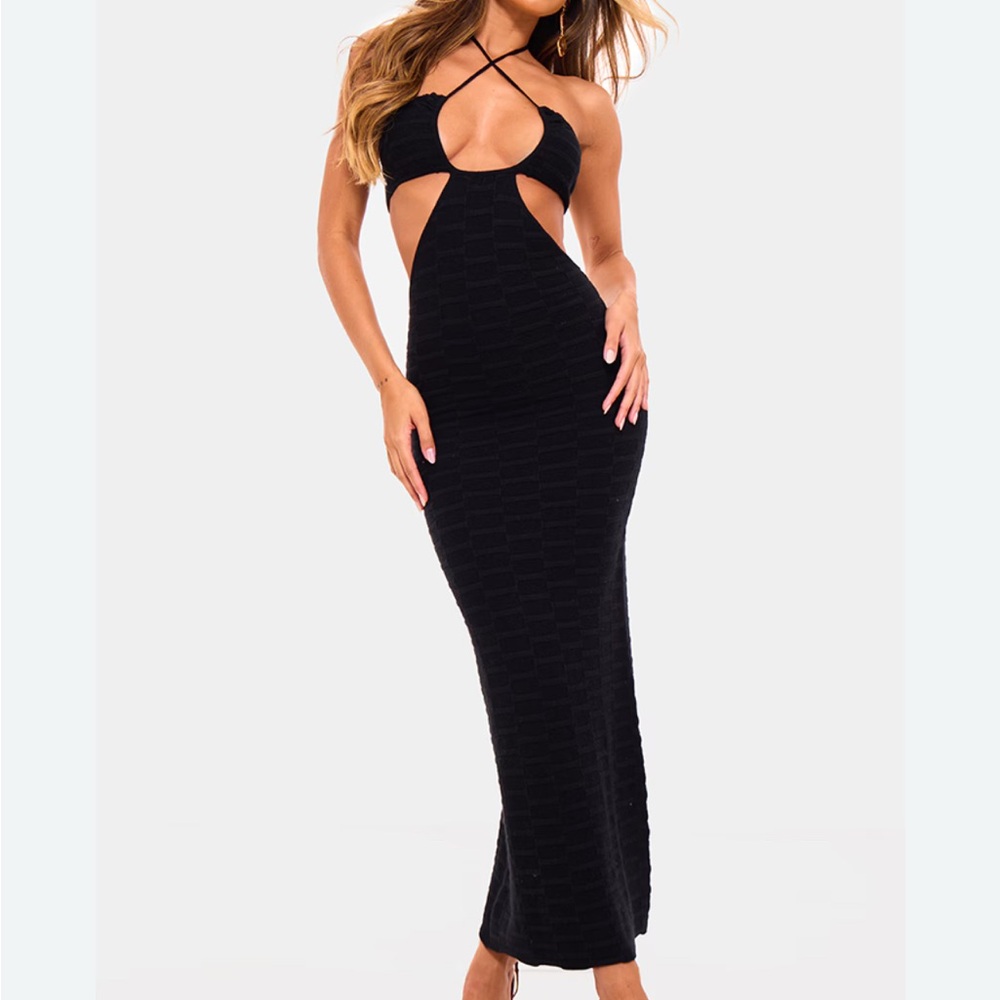 PrettyLittleThing Black Ribbed Cut-Out Maxi Dress